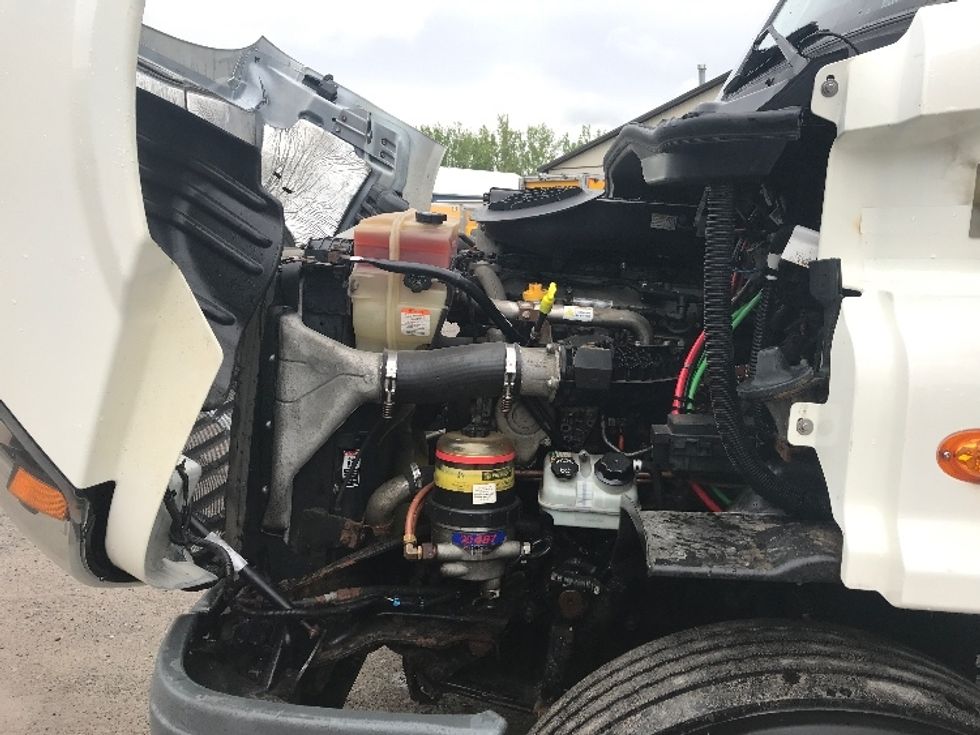 Day Cab Tractor-Heavy Duty Tractors-Freightliner-2018-Cascadia 11342ST-Whitesboro-NY-367,798\n\t\tmiles-$ 26,500 - Image 16