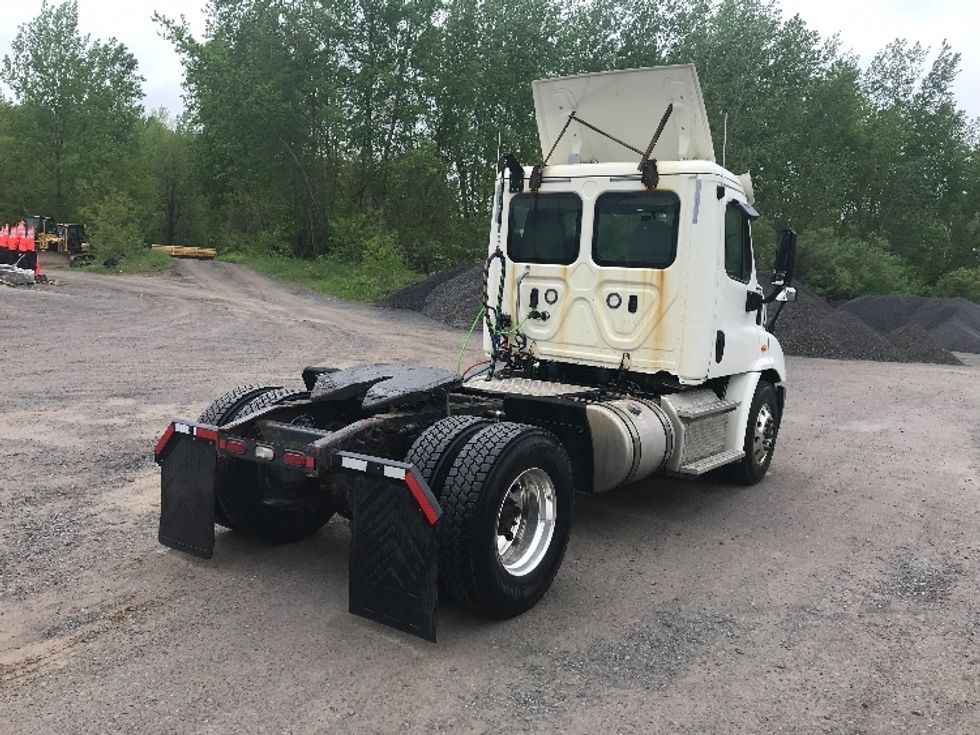 Day Cab Tractor-Heavy Duty Tractors-Freightliner-2018-Cascadia 11342ST-Whitesboro-NY-367,798\n\t\tmiles-$ 26,500 - Image 7