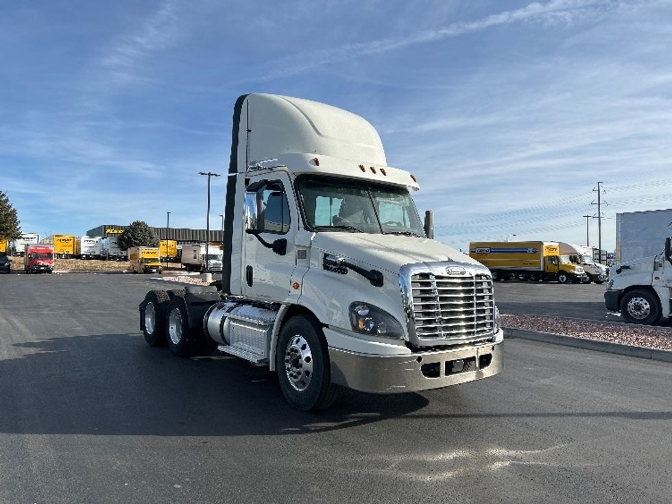 Day Cab Tractor-Heavy Duty Tractors-Freightliner-2018-Cascadia 11364ST-Albuquerque-NM-465,268\n\t\tmiles-$ 40,750 - Image 1