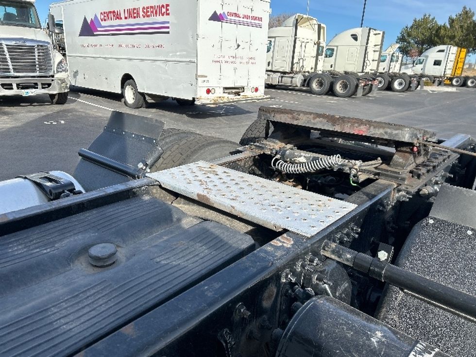 Day Cab Tractor-Heavy Duty Tractors-Freightliner-2018-Cascadia 11364ST-Albuquerque-NM-465,268\n\t\tmiles-$ 40,750 - Image 17