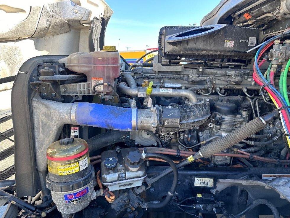 Day Cab Tractor-Heavy Duty Tractors-Freightliner-2018-Cascadia 11364ST-Arlington-TX-533,900\n\t\tmiles-$ 36,000 - Image 16