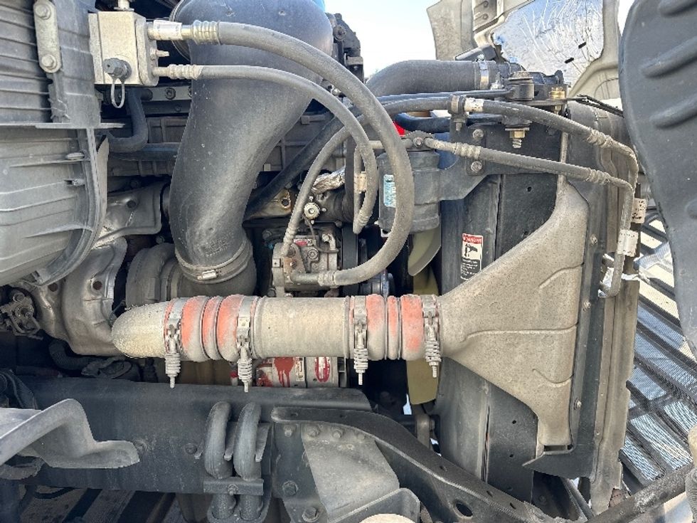 Day Cab Tractor-Heavy Duty Tractors-Freightliner-2018-Cascadia 11364ST-Arlington-TX-594,412\n\t\tmiles-$ 30,500 - Image 15
