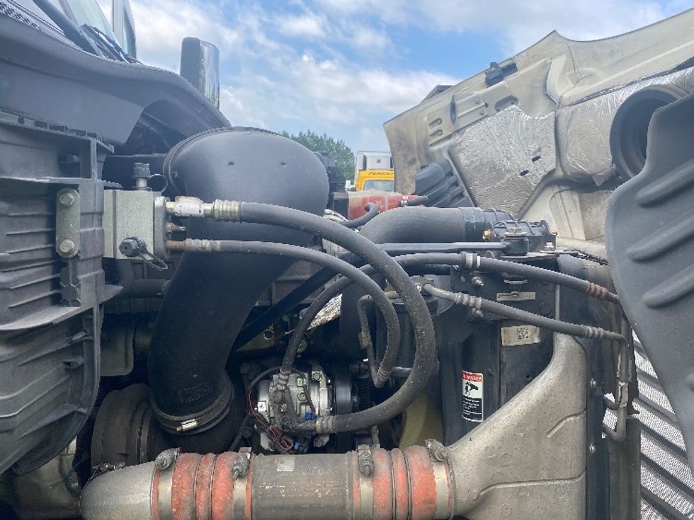 Day Cab Tractor-Heavy Duty Tractors-Freightliner-2018-Cascadia 11364ST-Atlanta-GA-506,874\n\t\tmiles-$ 37,000 - Image 15