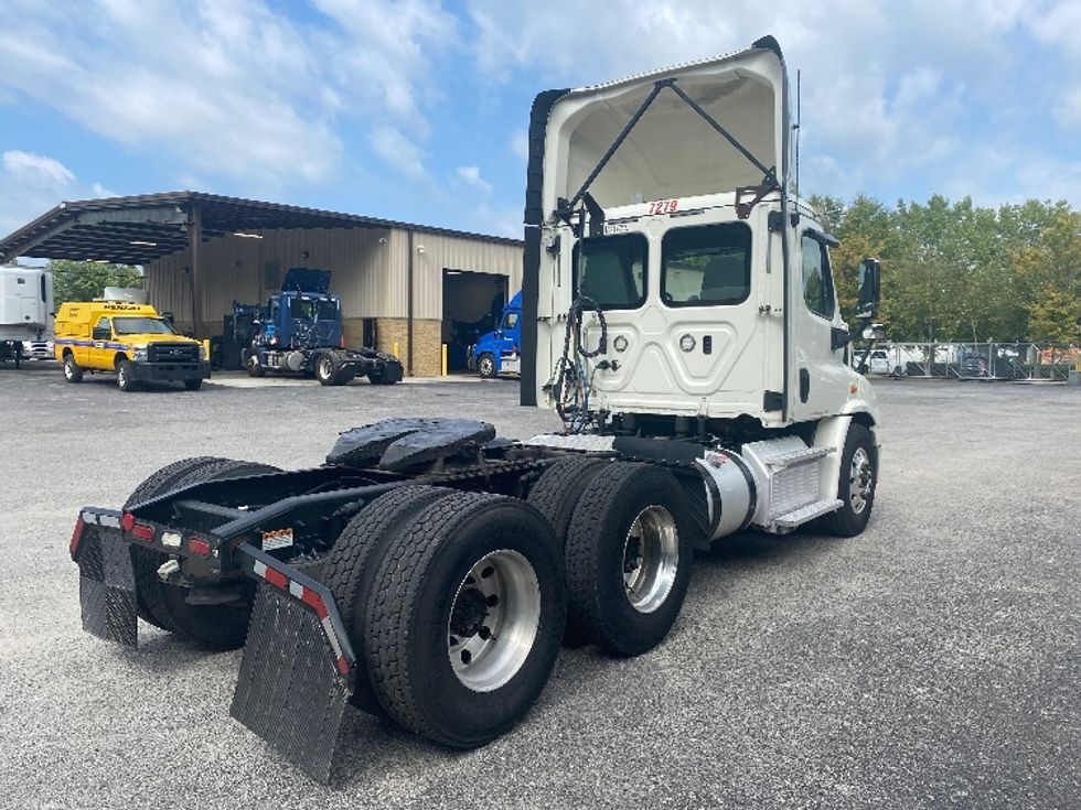 Day Cab Tractor-Heavy Duty Tractors-Freightliner-2018-Cascadia 11364ST-Atlanta-GA-506,874\n\t\tmiles-$ 37,000 - Image 7