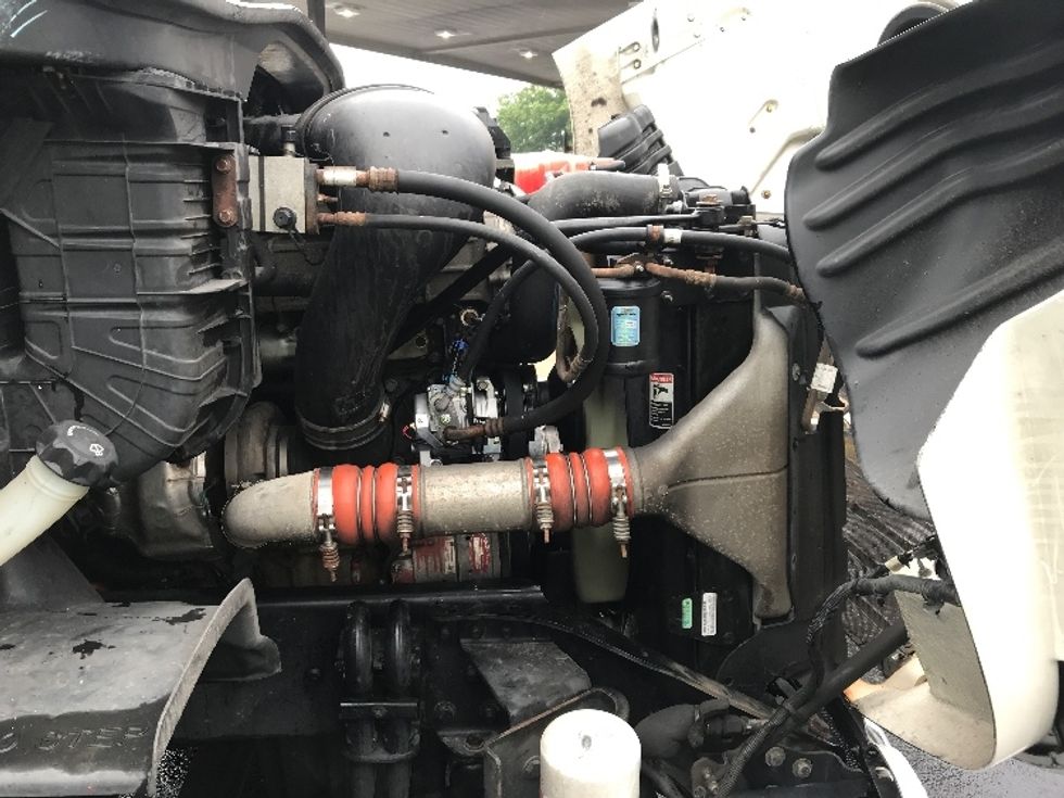 Day Cab Tractor-Heavy Duty Tractors-Freightliner-2018-Cascadia 11364ST-Burlington-NJ-317,591\n\t\tmiles-$ 44,250 - Image 15