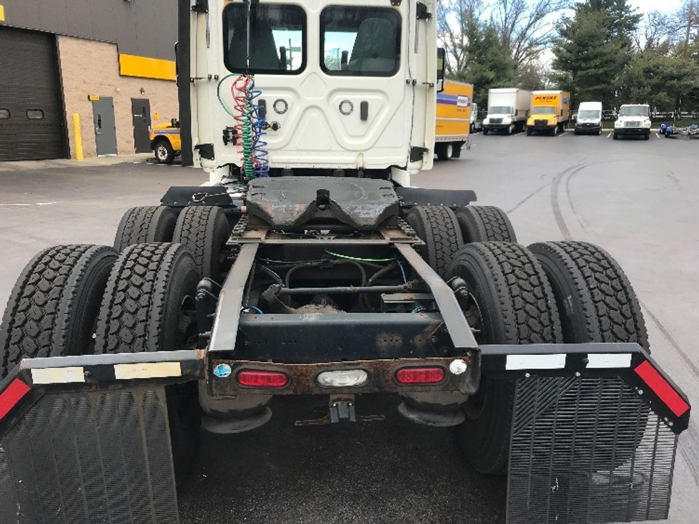 Day Cab Tractor-Heavy Duty Tractors-Freightliner-2018-Cascadia 11364ST-Burlington-NJ-344,849\n\t\tmiles-$ 40,250 - Image 6