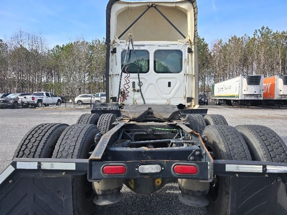 Day Cab Tractor-Heavy Duty Tractors-Freightliner-2018-Cascadia 11364ST-Duluth-GA-359,662\n\t\tmiles-$ 42,000 - Image 6