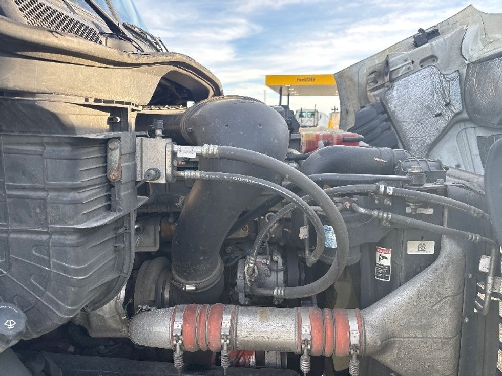 Day Cab Tractor-Heavy Duty Tractors-Freightliner-2018-Cascadia 11364ST-Everett-WA-267,940\n\t\tmiles-$ 50,750 - Image 15