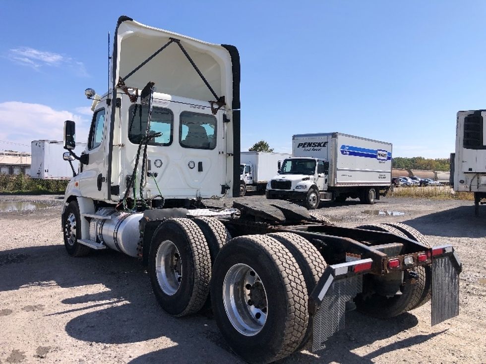 Day Cab Tractor-Heavy Duty Tractors-Freightliner-2018-Cascadia 11364ST-Guilderland Center-NY-357,654\n\t\tmiles-$ 37,500 - Image 5