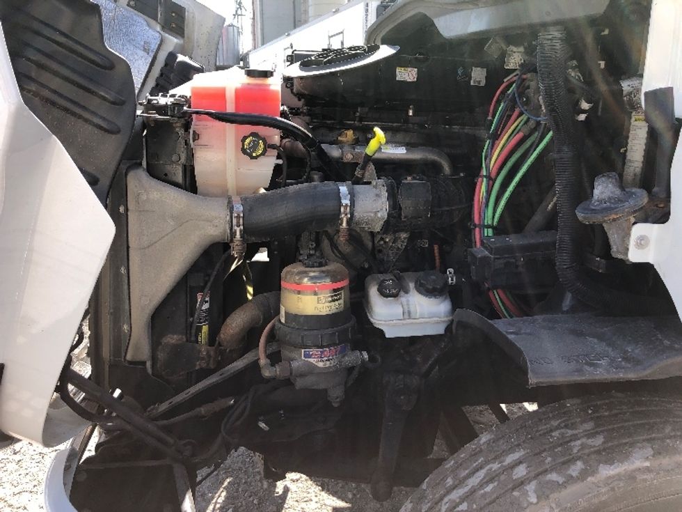 Day Cab Tractor-Heavy Duty Tractors-Freightliner-2018-Cascadia 11364ST-Guilderland Center-NY-357,654\n\t\tmiles-$ 37,500 - Image 16