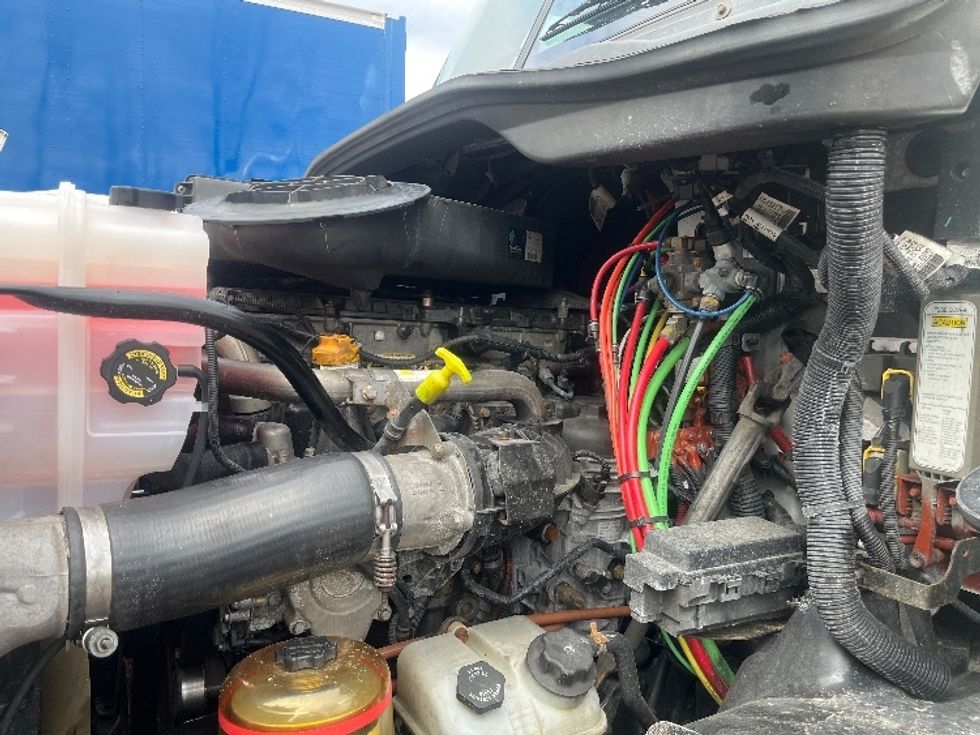 Day Cab Tractor-Heavy Duty Tractors-Freightliner-2018-Cascadia 11364ST-Manassas-VA-614,245\n\t\tmiles-$ 24,250 - Image 16