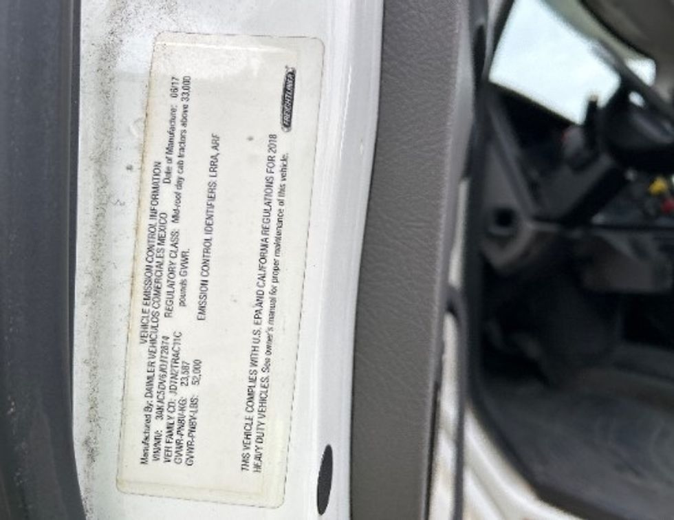 Day Cab Tractor-Heavy Duty Tractors-Freightliner-2018-Cascadia 11364ST-Manassas-VA-614,245\n\t\tmiles-$ 24,250 - Image 22