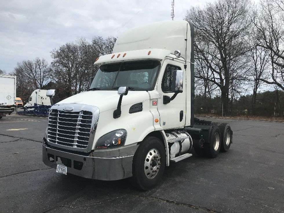Day Cab Tractor-Heavy Duty Tractors-Freightliner-2018-Cascadia 11364ST-Memphis-TN-440,244\n\t\tmiles-$ 39,750 - Image 3