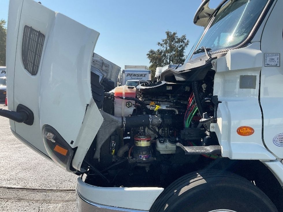 Day Cab Tractor-Heavy Duty Tractors-Freightliner-2018-Cascadia 11364ST-Memphis-TN-585,485\n\t\tmiles-$ 30,750 - Image 16