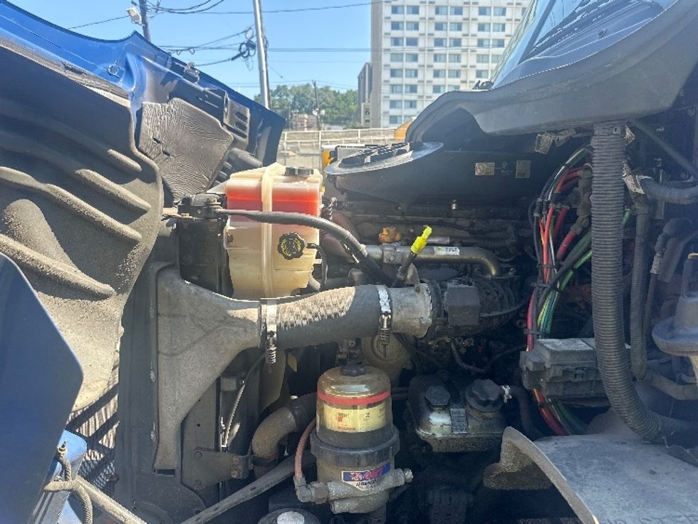 Day Cab Tractor-Heavy Duty Tractors-Freightliner-2018-Cascadia 11364ST-North Bergen-NJ-176,079\n\t\tmiles-$ 47,750 - Image 15