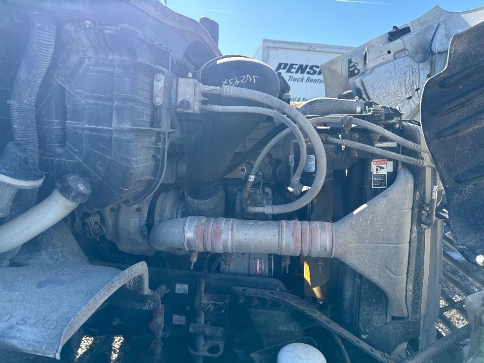 Day Cab Tractor-Heavy Duty Tractors-Freightliner-2018-Cascadia 11364ST-Omaha-NE-306,645\n\t\tmiles-$ 45,500 - Image 15