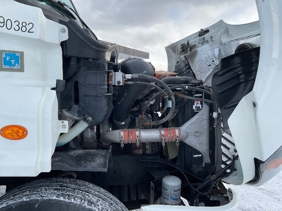 Day Cab Tractor-Heavy Duty Tractors-Freightliner-2018-Cascadia 11364ST-Saint Laurent-PQ-346,251\n\t\tkm-$ 52,750 - Image 15