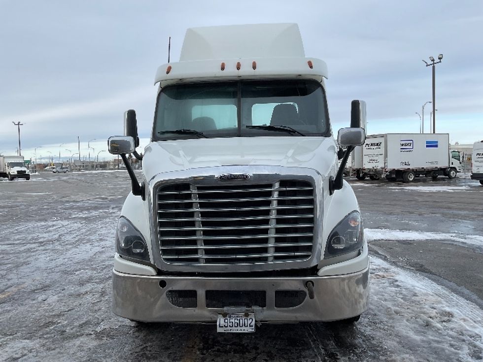 Day Cab Tractor-Heavy Duty Tractors-Freightliner-2018-Cascadia 11364ST-Saint Laurent-PQ-423,866\n\t\tkm-$ 51,000 - Image 2