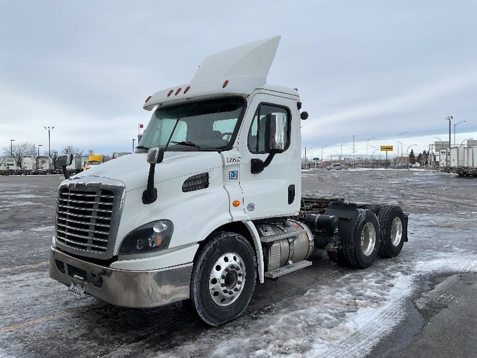 Day Cab Tractor-Heavy Duty Tractors-Freightliner-2018-Cascadia 11364ST-Saint Laurent-PQ-423,866\n\t\tkm-$ 51,000 - Image 3