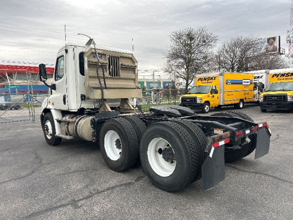 Day Cab Tractor-Heavy Duty Tractors-Freightliner-2018-Cascadia 11364ST-San Antonio-TX-157,118\n\t\tmiles-$ 43,500 - Image 5