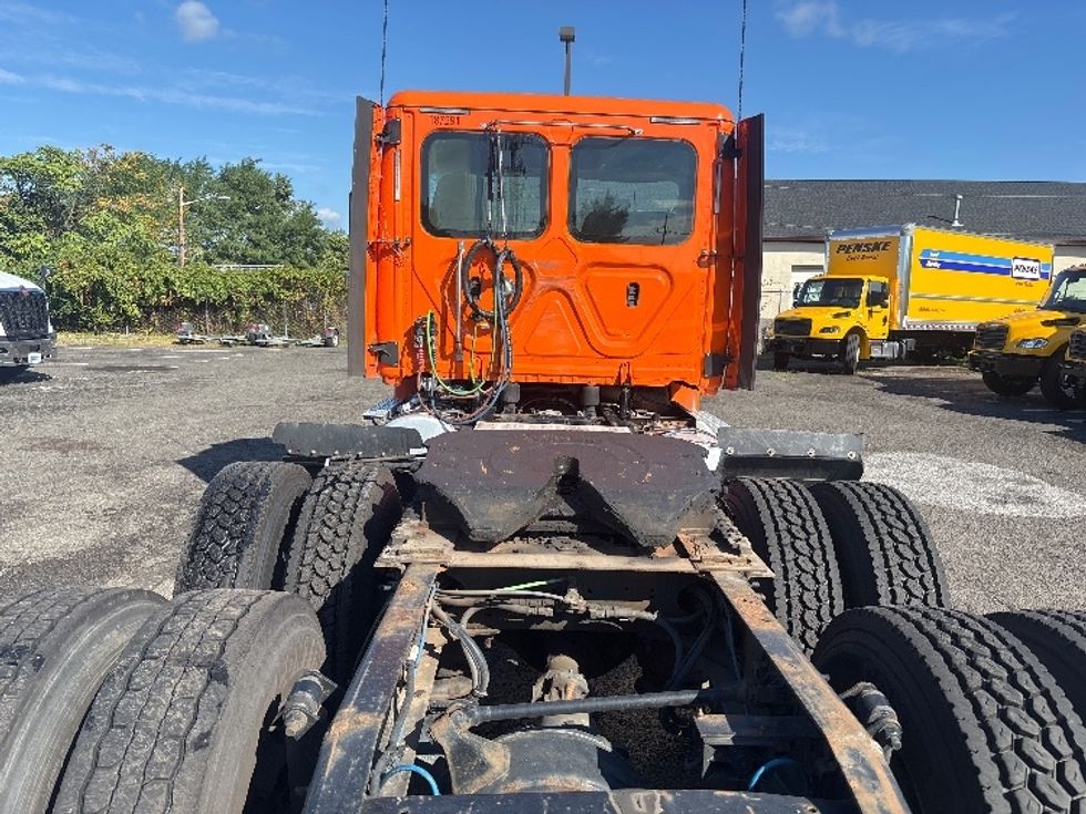 Day Cab Tractor-Heavy Duty Tractors-Freightliner-2018-Cascadia 11364ST-South Plainfield-NJ-191,182\n\t\tmiles-$ 34,000 - Image 6