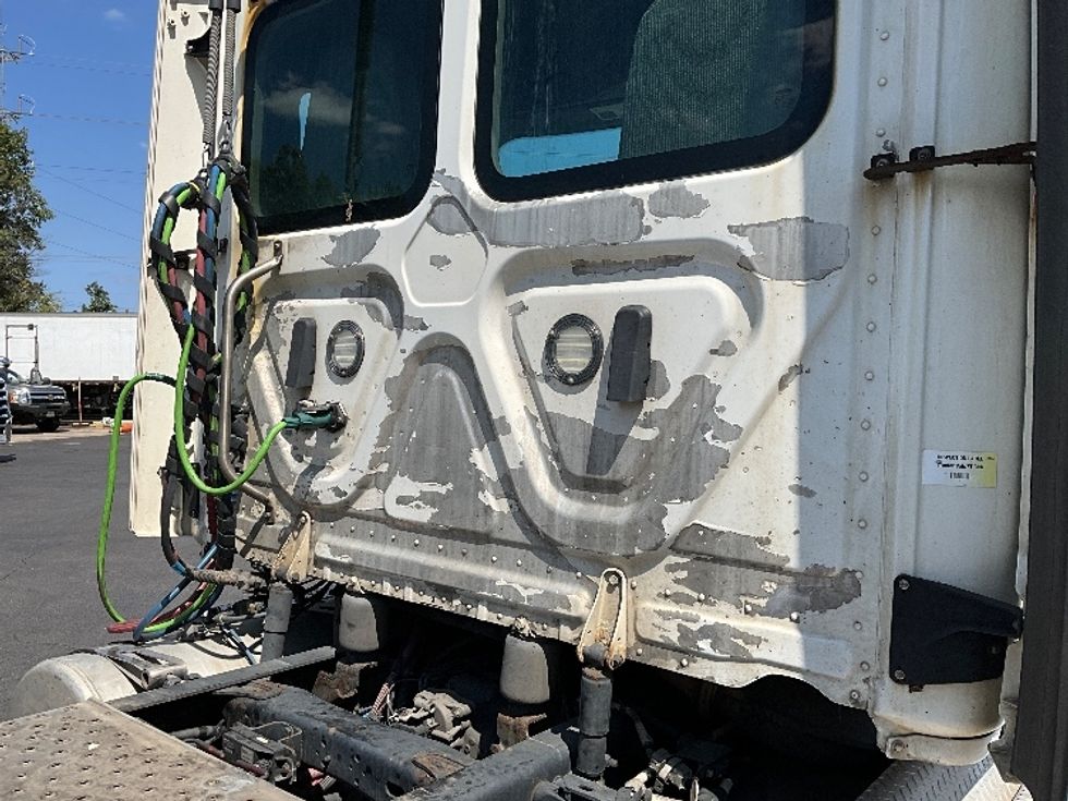 Day Cab Tractor-Heavy Duty Tractors-Freightliner-2018-Cascadia 11364ST-Sterling-VA-327,958\n\t\tmiles-$ 43,750 - Image 19