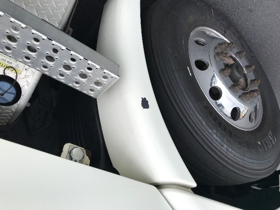 Day Cab Tractor-Heavy Duty Tractors-Freightliner-2018-Cascadia 11364ST-Sterling-VA-430,310\n\t\tmiles-$ 38,250 - Image 17