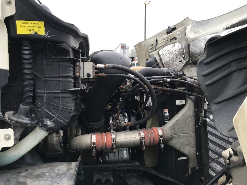 Day Cab Tractor-Heavy Duty Tractors-Freightliner-2018-Cascadia 11364ST-Sterling-VA-454,641\n\t\tmiles-$ 24,500 - Image 15