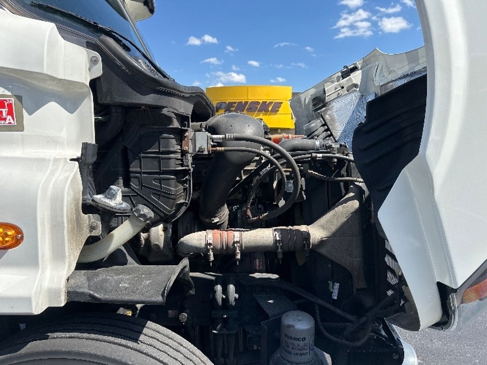 Day Cab Tractor-Heavy Duty Tractors-Freightliner-2018-Cascadia 11364ST-Swedesboro-NJ-316,450\n\t\tmiles-$ 35,250 - Image 14