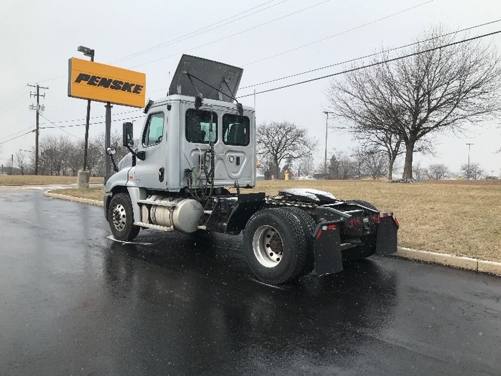 Day Cab Tractor-Heavy Duty Tractors-Freightliner-2018-Cascadia 12542ST-Allentown-PA-268,170\n\t\tmiles-$ 36,500 - Image 5