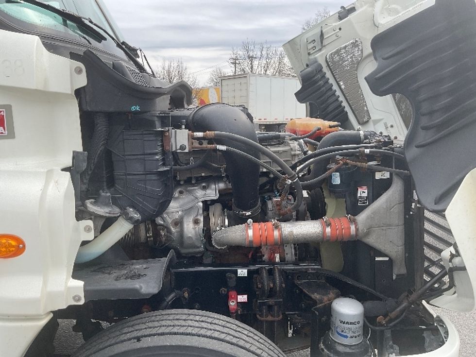 Day Cab Tractor-Heavy Duty Tractors-Freightliner-2018-Cascadia 12542ST-Guilderland Center-NY-400,431\n\t\tmiles-$ 35,500 - Image 15