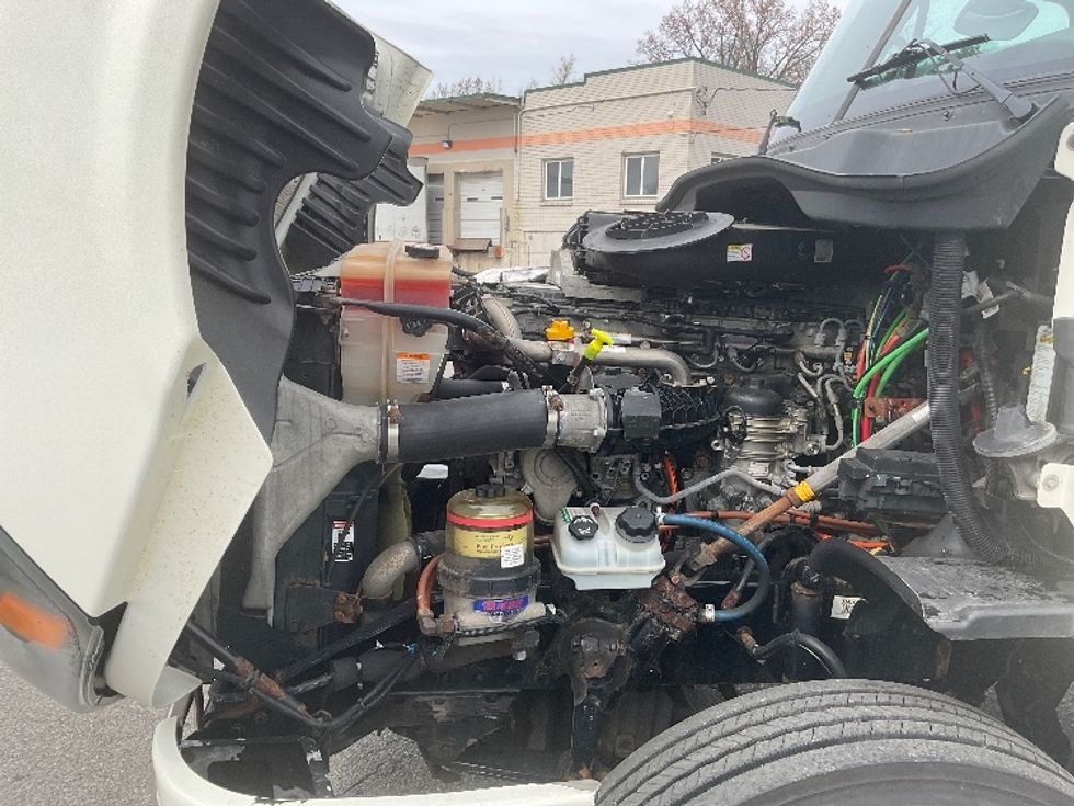 Day Cab Tractor-Heavy Duty Tractors-Freightliner-2018-Cascadia 12542ST-Guilderland Center-NY-400,431\n\t\tmiles-$ 35,500 - Image 16