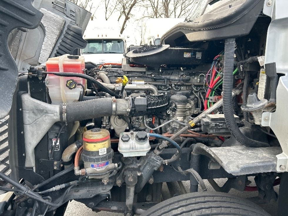 Day Cab Tractor-Heavy Duty Tractors-Freightliner-2018-Cascadia 12542ST-Lancaster-PA-238,478\n\t\tmiles-$ 37,500 - Image 16