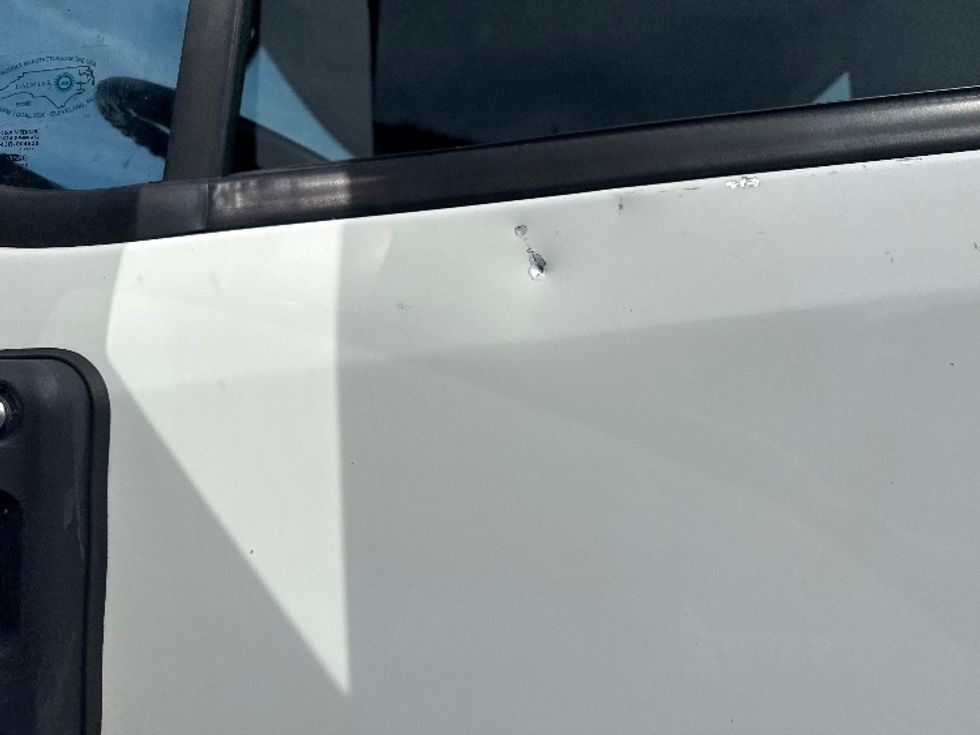 Day Cab Tractor-Heavy Duty Tractors-Freightliner-2018-Cascadia 12542ST-New Bedford-MA-299,978\n\t\tmiles-$ 26,250 - Image 18