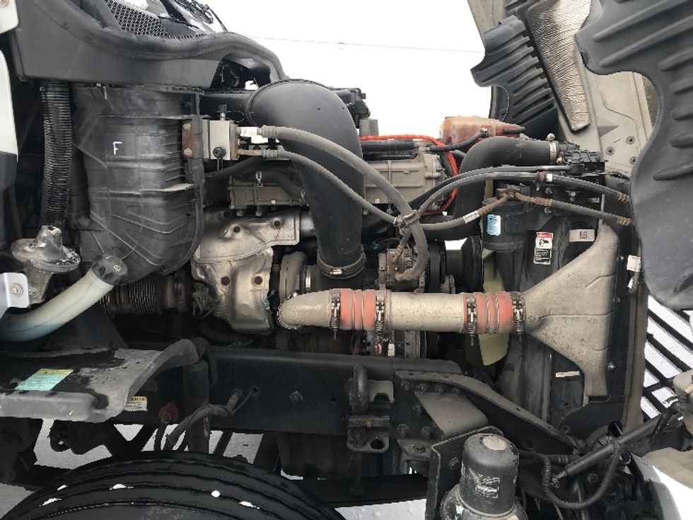 Day Cab Tractor-Heavy Duty Tractors-Freightliner-2018-Cascadia 12542ST-Pottsville-PA-305,538\n\t\tmiles-$ 34,750 - Image 15