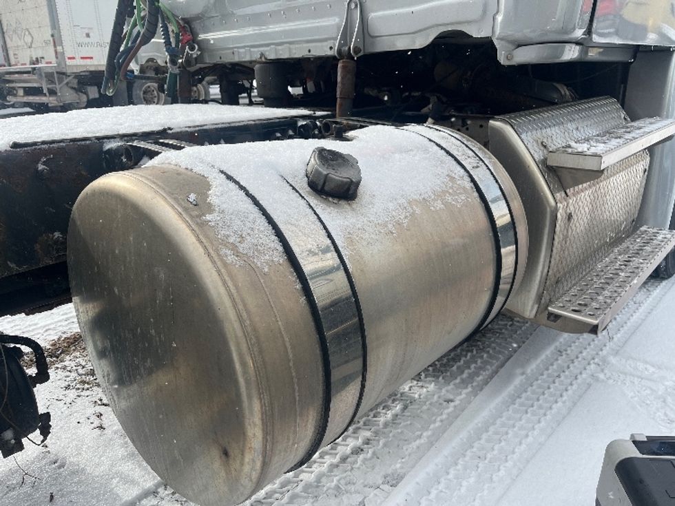 Day Cab Tractor-Heavy Duty Tractors-Freightliner-2018-Cascadia 12542ST-Rochester-NY-142,677\n\t\tmiles-$ 37,500 - Image 18