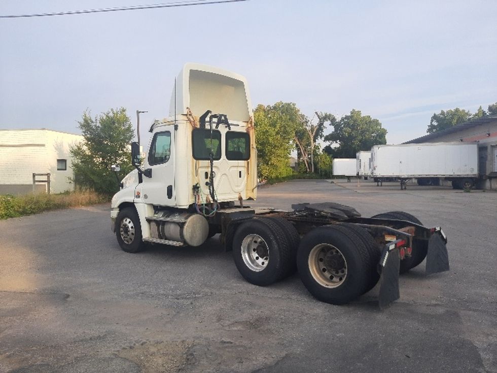 Day Cab Tractor-Heavy Duty Tractors-Freightliner-2018-Cascadia 12564ST-Albany-NY-408,931\n\t\tmiles-$ 39,750 - Image 5