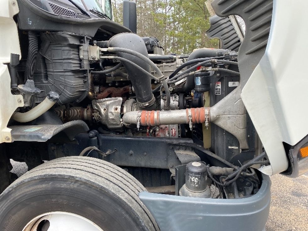 Day Cab Tractor-Heavy Duty Tractors-Freightliner-2018-Cascadia 12564ST-Atlanta-GA-333,062\n\t\tmiles-$ 44,000 - Image 15