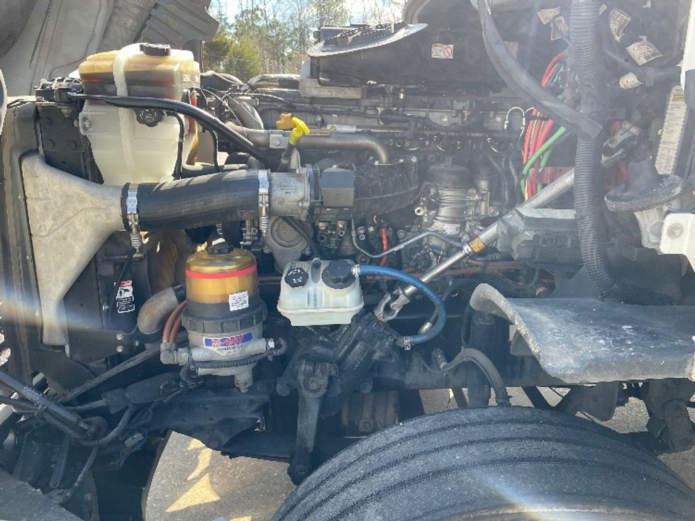 Day Cab Tractor-Heavy Duty Tractors-Freightliner-2018-Cascadia 12564ST-Auburn-AL-389,340\n\t\tmiles-$ 41,250 - Image 16