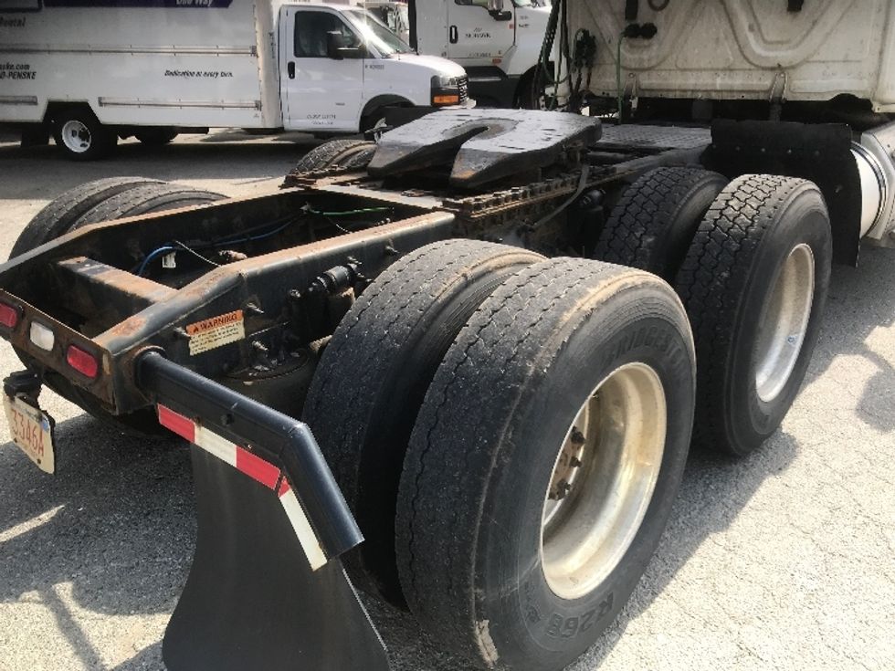 Day Cab Tractor-Heavy Duty Tractors-Freightliner-2018-Cascadia 12564ST-Braintree-MA-300,643\n\t\tmiles-$ 39,000 - Image 18