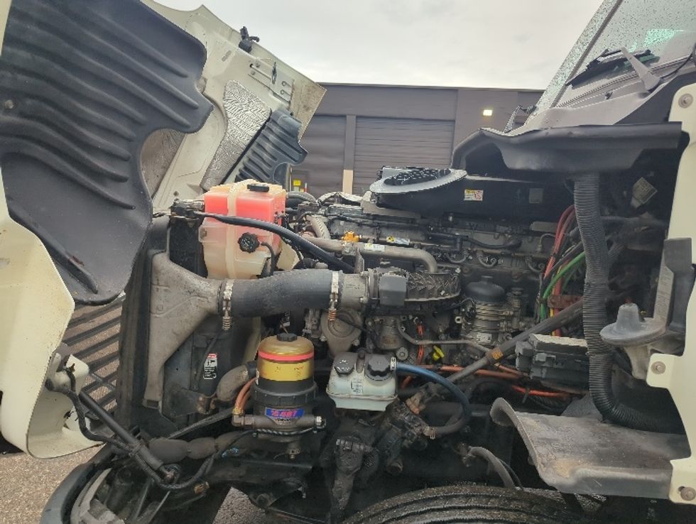 Day Cab Tractor-Heavy Duty Tractors-Freightliner-2018-Cascadia 12564ST-Byron Center-MI-272,755\n\t\tmiles-$ 49,250 - Image 15