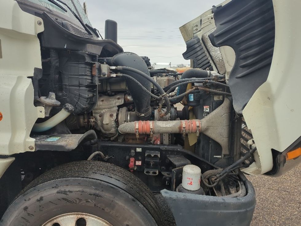 Day Cab Tractor-Heavy Duty Tractors-Freightliner-2018-Cascadia 12564ST-Byron Center-MI-272,755\n\t\tmiles-$ 49,250 - Image 16