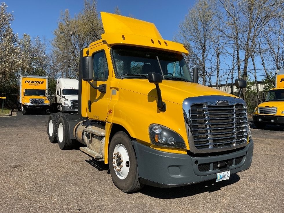 Your Next Used 2018 Freightliner Cascadia 12564ST, 189350, Is For Sale