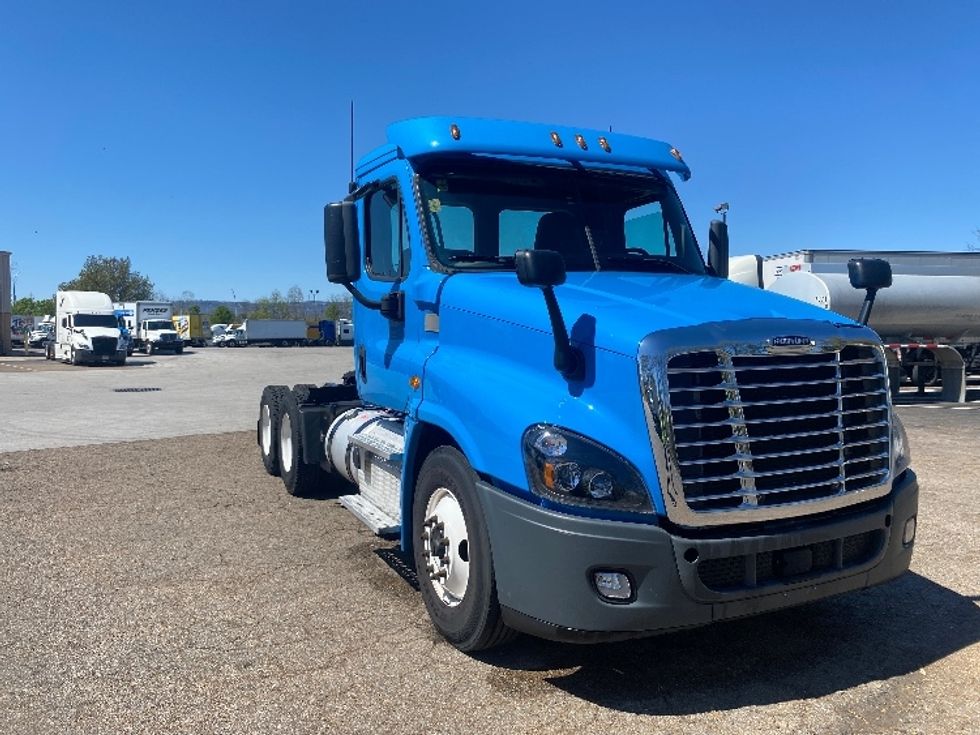 Your Next Used 2018 Freightliner Cascadia 12564ST, 185136, Is For Sale