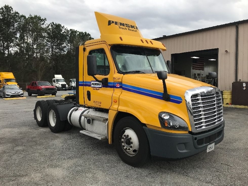 Your Next Used 2018 Freightliner Cascadia 12564ST, 304548, Is For Sale