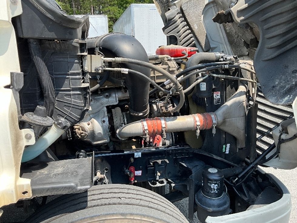 Day Cab Tractor-Heavy Duty Tractors-Freightliner-2018-Cascadia 12564ST-Columbus-GA-460,278\n\t\tmiles-$ 41,750 - Image 15