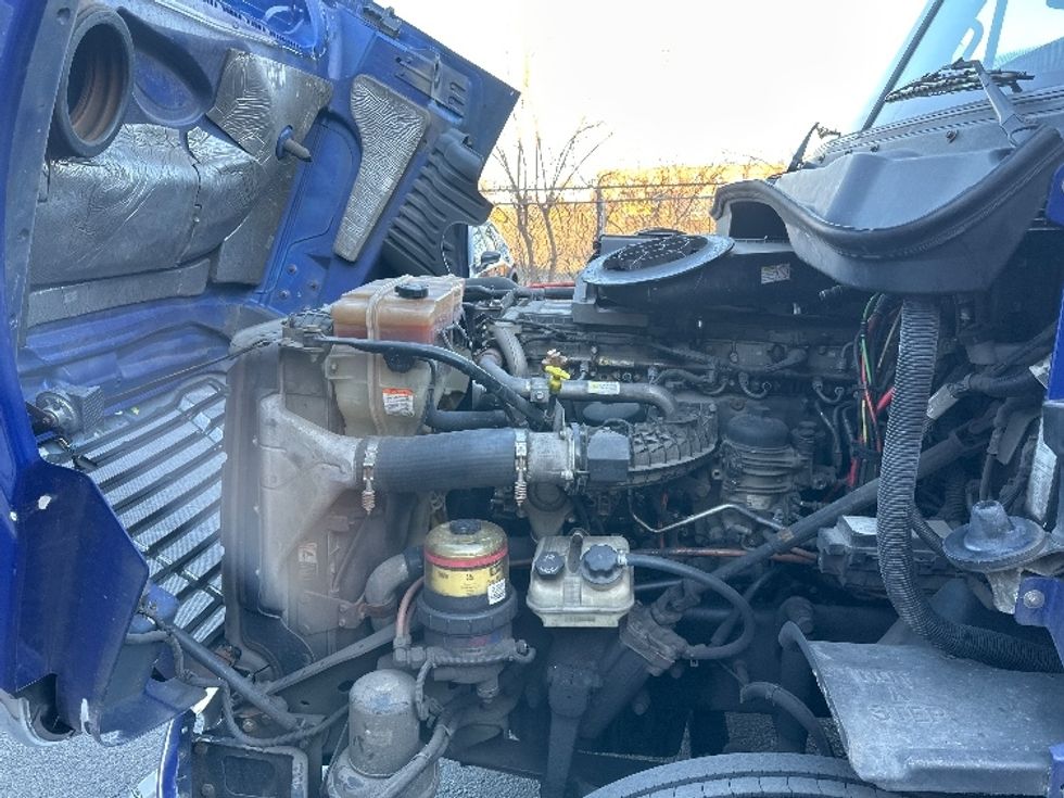 Day Cab Tractor-Heavy Duty Tractors-Freightliner-2018-Cascadia 12564ST-Dayton-NJ-171,908\n\t\tmiles-$ 47,500 - Image 16