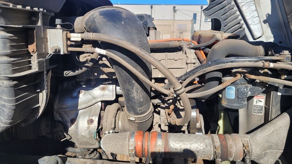 Day Cab Tractor-Heavy Duty Tractors-Freightliner-2018-Cascadia 12564ST-Dayton-NJ-255,405\n\t\tmiles-$ 46,000 - Image 12