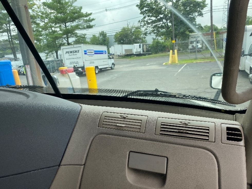 Day Cab Tractor-Heavy Duty Tractors-Freightliner-2018-Cascadia 12564ST-Dayton-NJ-442,991\n\t\tmiles-$ 43,250 - Image 13