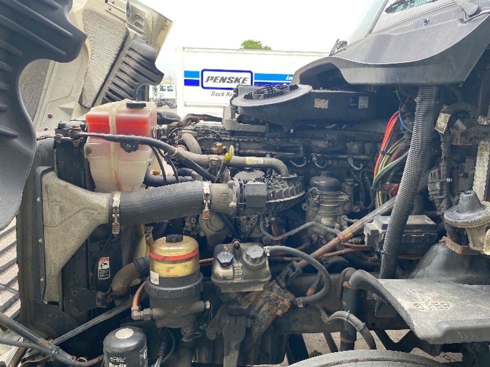 Day Cab Tractor-Heavy Duty Tractors-Freightliner-2018-Cascadia 12564ST-Dayton-NJ-442,991\n\t\tmiles-$ 43,250 - Image 16